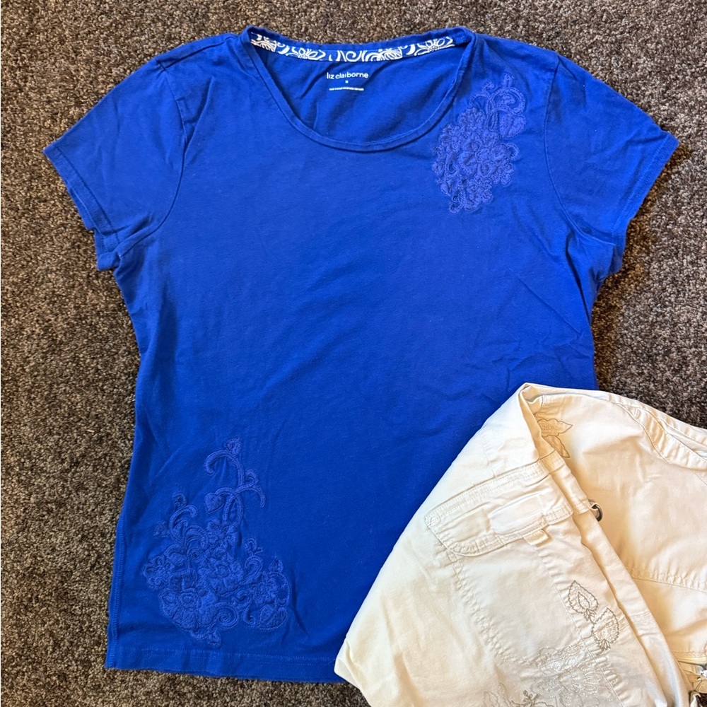 Liz Claiborne Cobalt Blue Embroidered Short Sleeve Tee